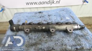 Gebruikte Verstuiver brug Opel Vivaro A 2.0 CDTI Prijs € 49,99 Margeregeling aangeboden door Autodemontage Aandijk