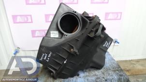 Gebruikte Luchtfilterhuis Ford Focus Prijs op aanvraag aangeboden door Autodemontage Aandijk