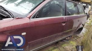 Gebruikte Deur 4Deurs links-voor Audi A6 Avant (C5) 2.5 TDI V6 24V Prijs € 124,99 Margeregeling aangeboden door Autodemontage Aandijk