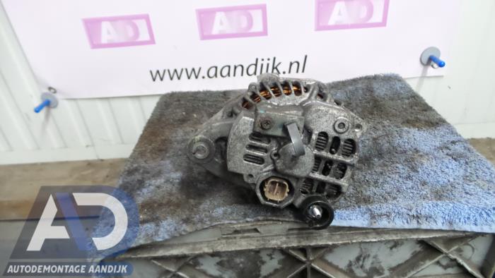 Gebruikte Dynamo Honda Jazz (GE) 1.4 i-Dsi Prijs € 39,99 Margeregeling aangeboden door Autodemontage Aandijk