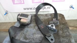 Gebruikte Gordelspanner rechts Fiat Scudo (220Z) 1.9 D Prijs € 49,99 Margeregeling aangeboden door Autodemontage Aandijk