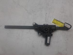 Gebruikte Raammotor Portier Mercedes E (C207) E-220 CDI 16V BlueEfficiency Prijs € 79,00 Margeregeling aangeboden door Wessel Parts & Service B.V.