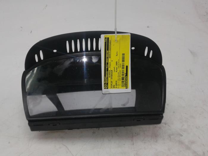 Gebruikte Display Interieur BMW 5 serie (E60) 525d 24V Prijs € 156,45 Margeregeling aangeboden door Wessel Parts & Service B.V.