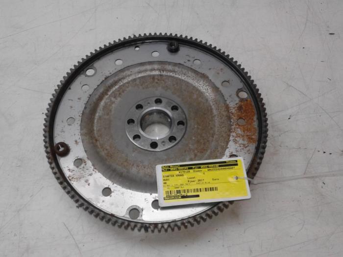 AUDI A6 C7/4G (2010-2020) Andre kropsdele 06H105323R 17335644