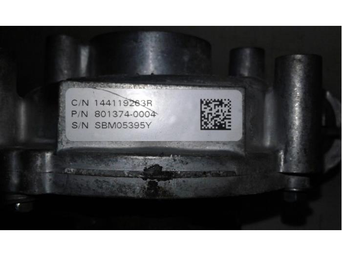 Turbo van een Mercedes-Benz Citan (415.6) 1.5 109 CDI 2015