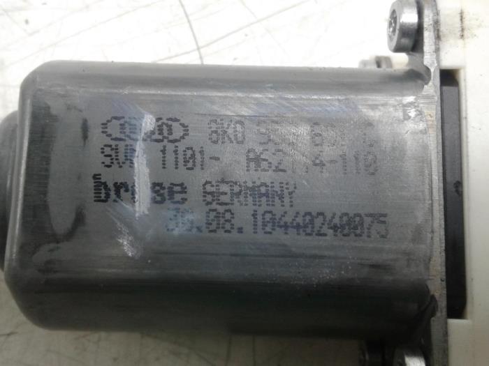 AUDI A1 8X (2010-2020) Motor de control geam ușă dreapta față 8K0959801C 14602495