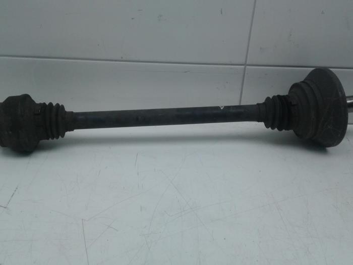 Gebruikte Aandrijfas links-achter Mercedes S (222.0/222.1) 3.0 S-350 BlueTEC, S-350d 24V Prijs € 236,25 Margeregeling aangeboden door Wessel Parts & Service B.V.