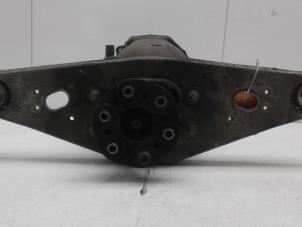 Gebruikte Differentieel achter Mercedes E (W211) 2.2 E-200 CDI 16V Prijs € 499,00 Margeregeling aangeboden door Wessel Parts & Service B.V.