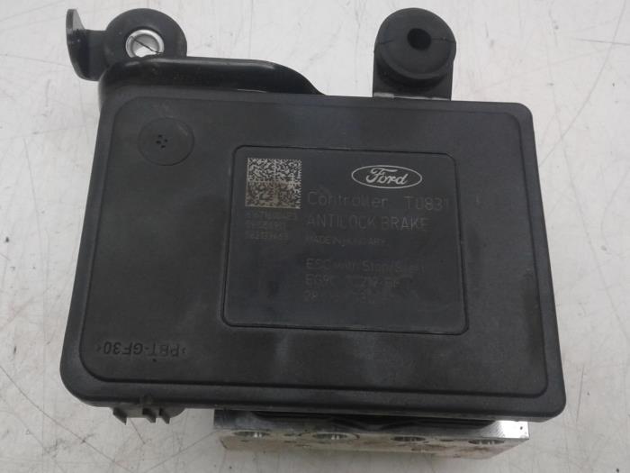 Gebruikte ABS Pomp Ford Mondeo V Wagon 1.5 TDCi Prijs € 208,95 Margeregeling aangeboden door Wessel Parts & Service B.V.