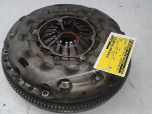 Gebruikte Vliegwiel Volkswagen Tiguan (5N1/2) 2.0 TDI DRF 16V 4Motion Prijs € 199,00 Margeregeling aangeboden door Wessel Parts & Service B.V.