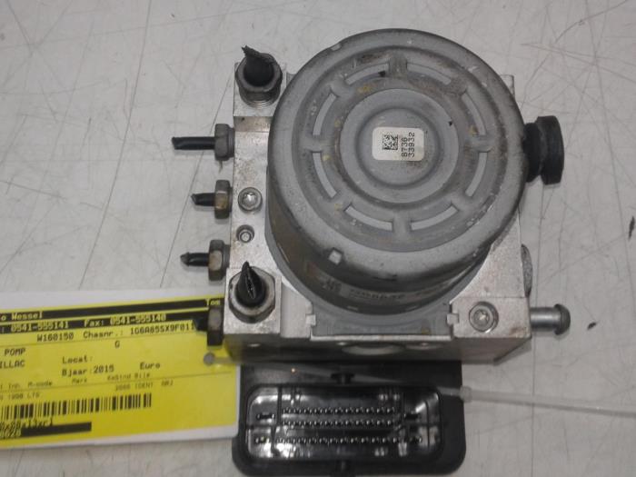 Gebruikte ABS Pomp Cadillac CTS III 2.0 16V Turbo CTS4 Prijs € 208,95 Margeregeling aangeboden door Wessel Parts & Service B.V.