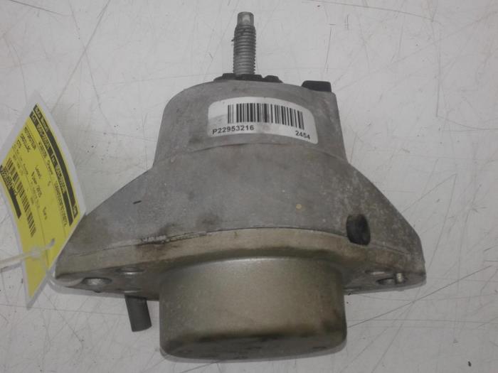 Gebruikte Motorsteun Cadillac CTS III 2.0 16V Turbo CTS4 Prijs € 61,95 Margeregeling aangeboden door Wessel Parts & Service B.V.