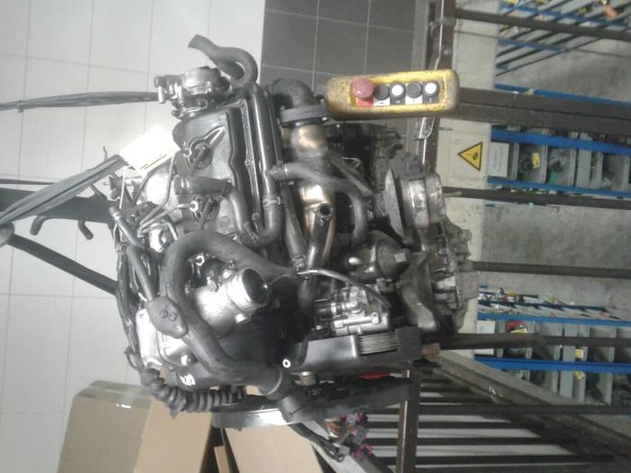 Motor van een Audi A6 Avant (C5) 2.5 TDI V6 24V 1999