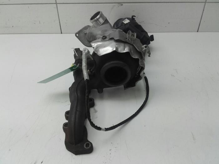 VOLKSWAGEN Passat B8 (2014-2023) Turbocompresseur 04L253010T 14597248