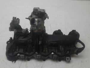 Gebruikte Spruitstuk Inlaat Landrover Freelander II 2.2 tD4 16V Prijs € 99,00 Margeregeling aangeboden door Wessel Parts & Service B.V.