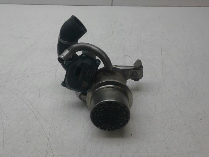 VOLKSWAGEN Passat B8 (2014-2023) EGR Cooler 04L131501M 17338874