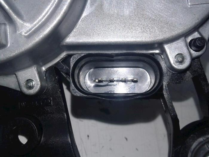 SKODA Superb 3 generation (2015-2023) Bagāžas nodalījuma loga tīrītāja motorīts 5F4955711 17336852