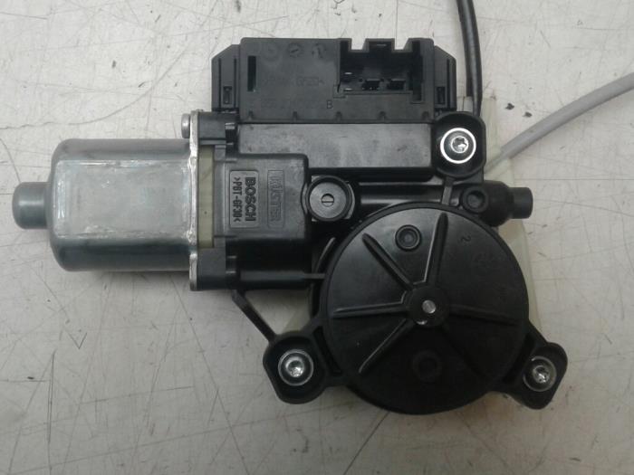 VOLKSWAGEN Polo 5 generation (2009-2017) Front Right Door Window Control Motor 6R0959812F 14602684