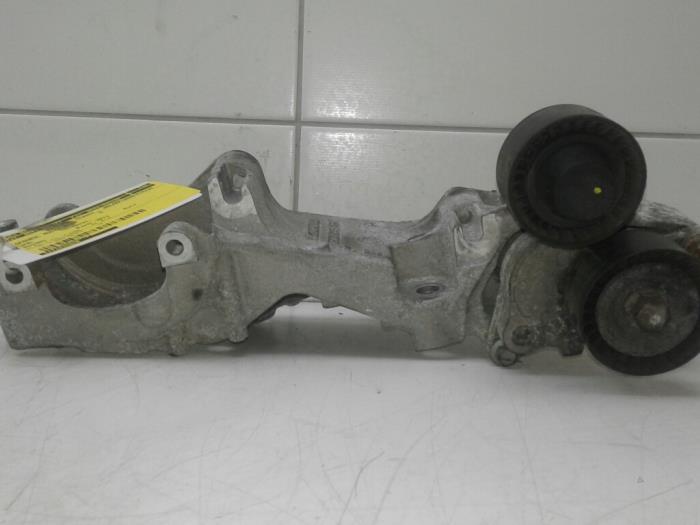 OPEL Movano 2 generation (B) (2010-2021) Belt Tensioner 117103585R 17334988