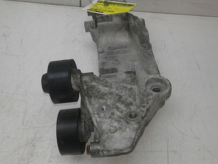 OPEL Movano 2 generation (B) (2010-2021) Belt Tensioner 117103585R 17334988