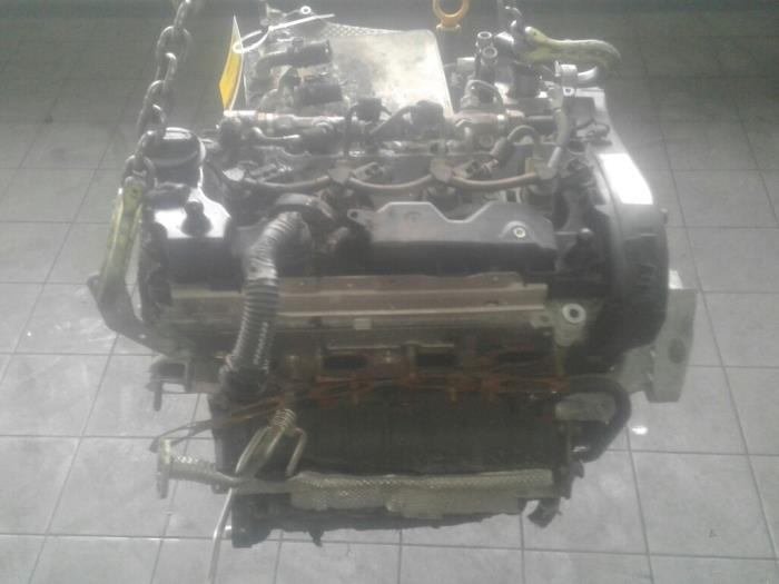AUDI Q3 8U (2011-2020) Двигатель 14605582