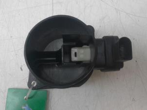 Gebruikte Luchthoeveelheidsmeter Volkswagen Passat Variant (365) 1.6 TDI 16V Bluemotion Prijs € 49,00 Margeregeling aangeboden door Wessel Parts & Service B.V.
