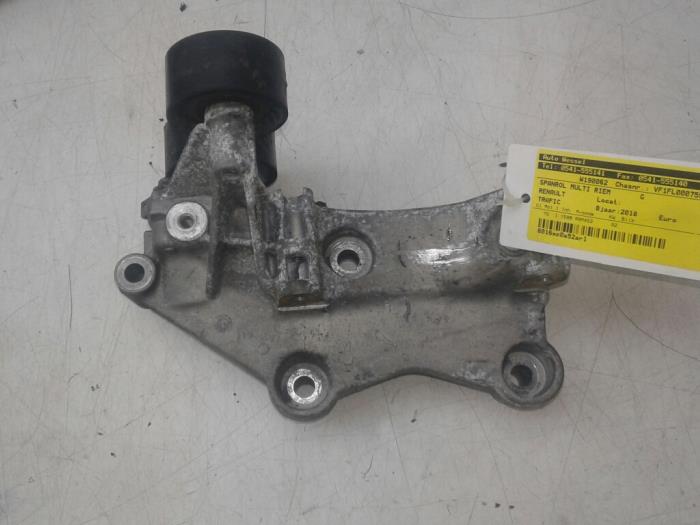 Gebruikte Spanrol Multiriem Renault Trafic (1FL/2FL/3FL/4FL) 1.6 dCi 125 Twin Turbo Prijs € 78,75 Margeregeling aangeboden door Wessel Parts & Service B.V.