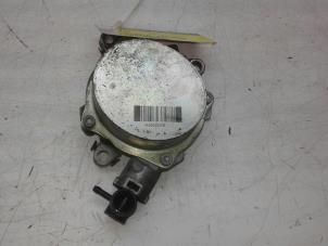 Gebruikte Videpomp (Diesel) Opel Vivaro 2.0 CDTI Prijs € 59,00 Margeregeling aangeboden door Wessel Parts & Service B.V.