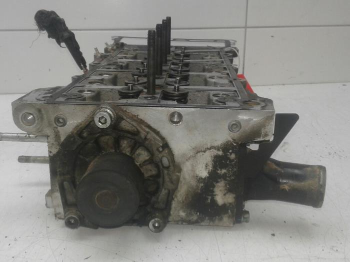 OPEL Insignia A (2008-2016) Engine Cylinder Head 55565812 14720821