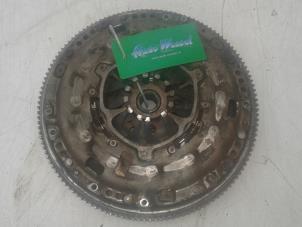 Gebruikte Vliegwiel Volkswagen Touran (1T1/T2) 1.9 TDI 90 Prijs € 175,00 Margeregeling aangeboden door Wessel Parts & Service B.V.