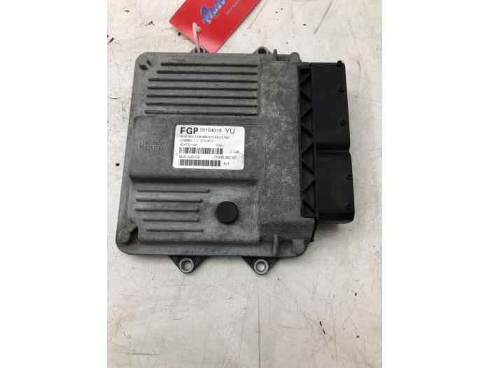 OPEL Combo C (2001-2011) Engine Control Unit ECU 55194018 21330310