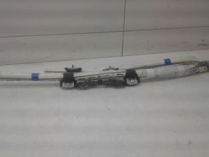 Gebruikte Hemel Airbag Opel Corsa IV 1.4 16V Prijs € 49,00 Margeregeling aangeboden door Wessel Parts & Service B.V.