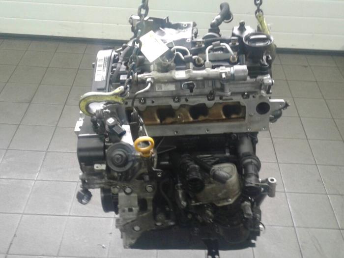 Motor van een Volkswagen T-Roc 2.0 TDI 150 4Motion 16V 2019