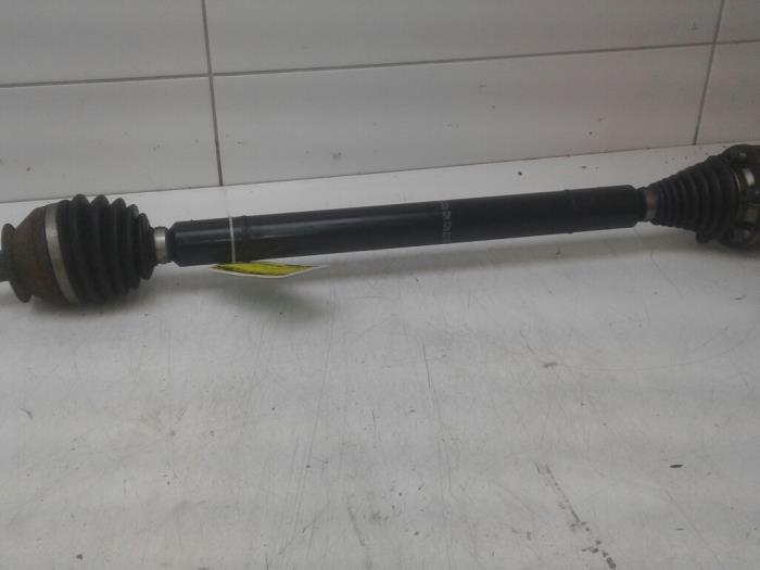 AUDI A1 8X (2010-2020) Front Right Driveshaft 6R0407762A 14603216
