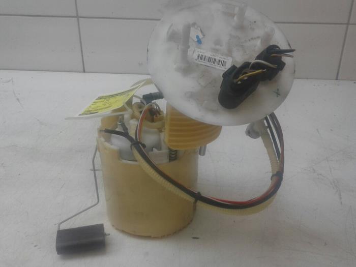 Gebruikte Tank element Pomp Jaguar XF (X260) 3.0 V6 S Supercharger 24V AWD Prijs € 135,45 Margeregeling aangeboden door Wessel Parts & Service B.V.