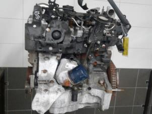 Gebruikte Motor Renault Clio IV (5R) 1.5 Energy dCi 90 FAP Prijs € 1.299,00 Margeregeling aangeboden door Autobedrijf G.H. Wessel B.V.