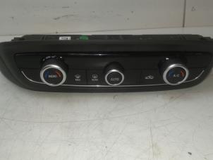 Gebruikte Chaufage Bedieningspaneel Opel Crossland X/Crossland 1.2 Turbo 12V Prijs € 249,00 Margeregeling aangeboden door Wessel Parts & Service B.V.