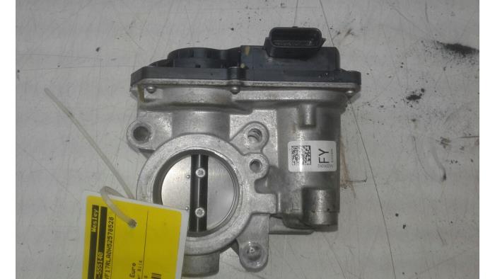 RENAULT Clio 4 generation (2012-2020) Throttle Body 161206038R 14721001