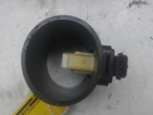 Gebruikte Luchthoeveelheidsmeter Renault Grand Scénic III (JZ) 1.6 dCi Prijs € 179,00 Margeregeling aangeboden door Wessel Parts & Service B.V.