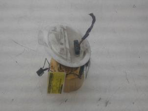 Gebruikte Tank element Pomp Mercedes E Estate (S212) E-220 CDI 16V BlueEfficiency, BlueTEC Prijs € 89,00 Margeregeling aangeboden door Wessel Parts & Service B.V.