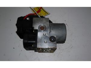Gebruikte ABS Pomp Peugeot 406 Break (8E/F) 2.0 HDi 90 Prijs € 39,00 Margeregeling aangeboden door Wessel Parts & Service B.V.
