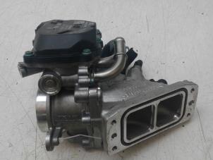 Gebruikte Gasklephuis Audi A3 Sportback (8VA/8VF) 1.6 TDI 16V Prijs € 69,00 Margeregeling aangeboden door Wessel Parts & Service B.V.