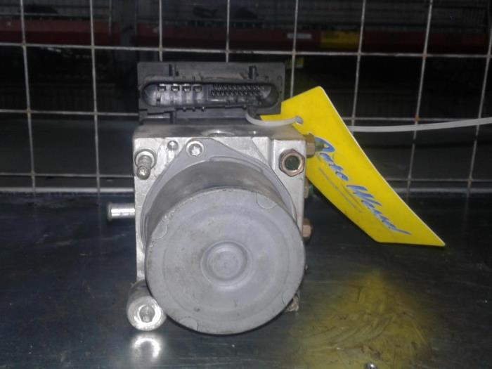 RENAULT Clio 2 generation (1998-2013) ABS Pump 0265231333 14719260