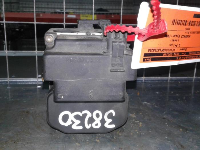Gebruikte ABS Pomp Renault Kangoo Express (FC) 1.4 Prijs € 40,95 Margeregeling aangeboden door Wessel Parts & Service B.V.