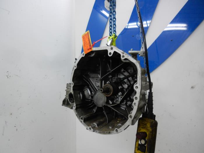 Gebruikte Versnellingsbak Renault Koleos I 2.0 dCi 16V 4x4 Prijs € 628,95 Margeregeling aangeboden door Wessel Parts & Service B.V.