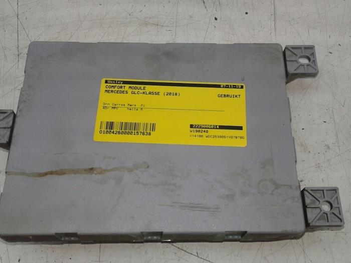 Gebruikte Comfort Module Mercedes GLC (X253) 2.2 220d 16V BlueTEC 4-Matic Prijs € 63,00 Margeregeling aangeboden door Wessel Parts & Service B.V.