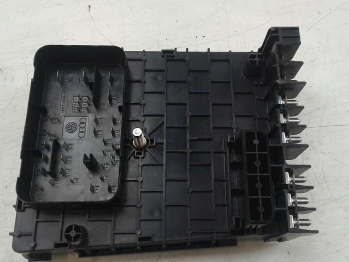 AUDI Q3 8U (2011-2020) Fuse Box 3C0937125A 14598224