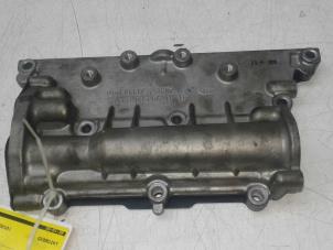 Gebruikte Distributiedeksel Mercedes E (C207) E-220 CDI 16V BlueEfficiency Prijs € 39,00 Margeregeling aangeboden door Wessel Parts & Service B.V.