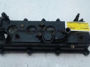Gebruikte Kleppendeksel Opel Zafira B Prijs € 39,00 Margeregeling aangeboden door Wessel Parts & Service B.V.