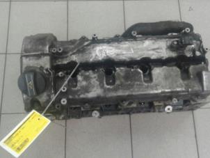 Gebruikte Cilinderkop Mercedes ML I (163) 400 4.0 CDI V8 32V Prijs op aanvraag aangeboden door Wessel Parts & Service B.V.